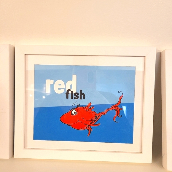 DR.SEUSS Chicago Museum set of 4 framed prints - Picture 4 of 5